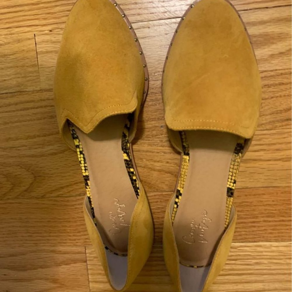 Yellow/Orange Flats